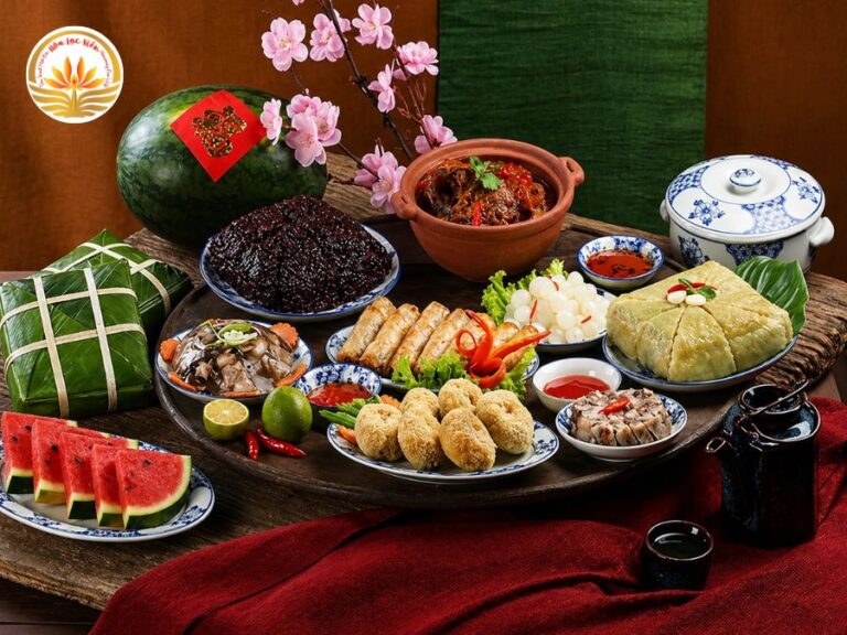 Lễ cúng đầu năm được thực hiện từ Giao thừa đến Rằm tháng Giêng