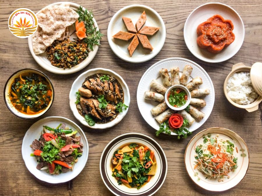Cúng tuần cho người mới mất cần chỉn chu nhưng không lãng phí