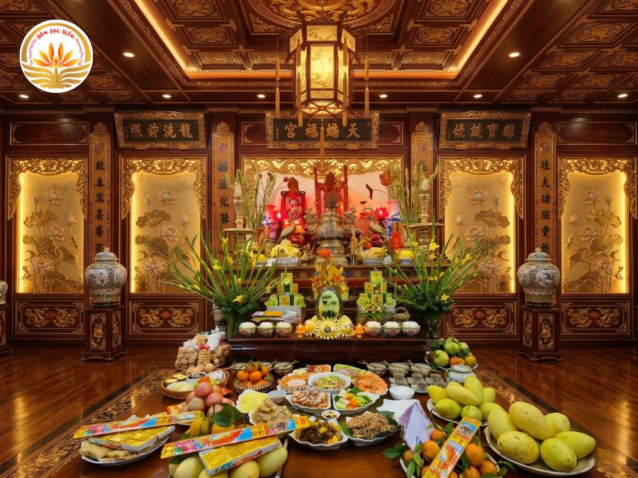 Cơm trắng dẻo thơm là linh hồn không thể thiếu trên mỗi mâm cúng giỗ ở cả ba miền.